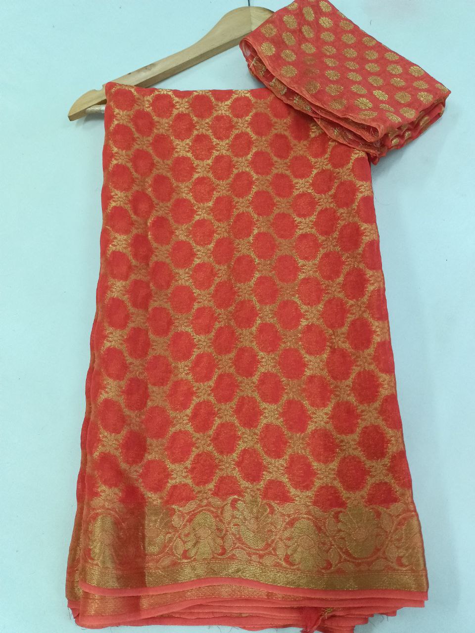 Pure Georgette Full Jaal Zari Weaving Saree with Heavy Pallu, Matching Blouse in Zari Weaving