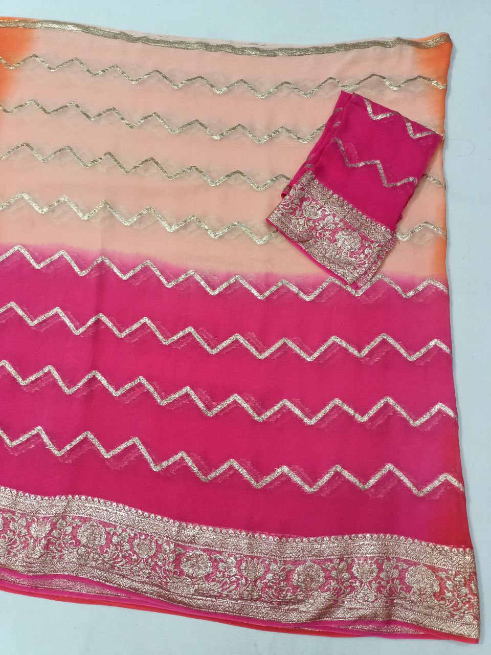 Pure Georgette Zigzag Banarasi Zari Weaving Saree with Zari Border