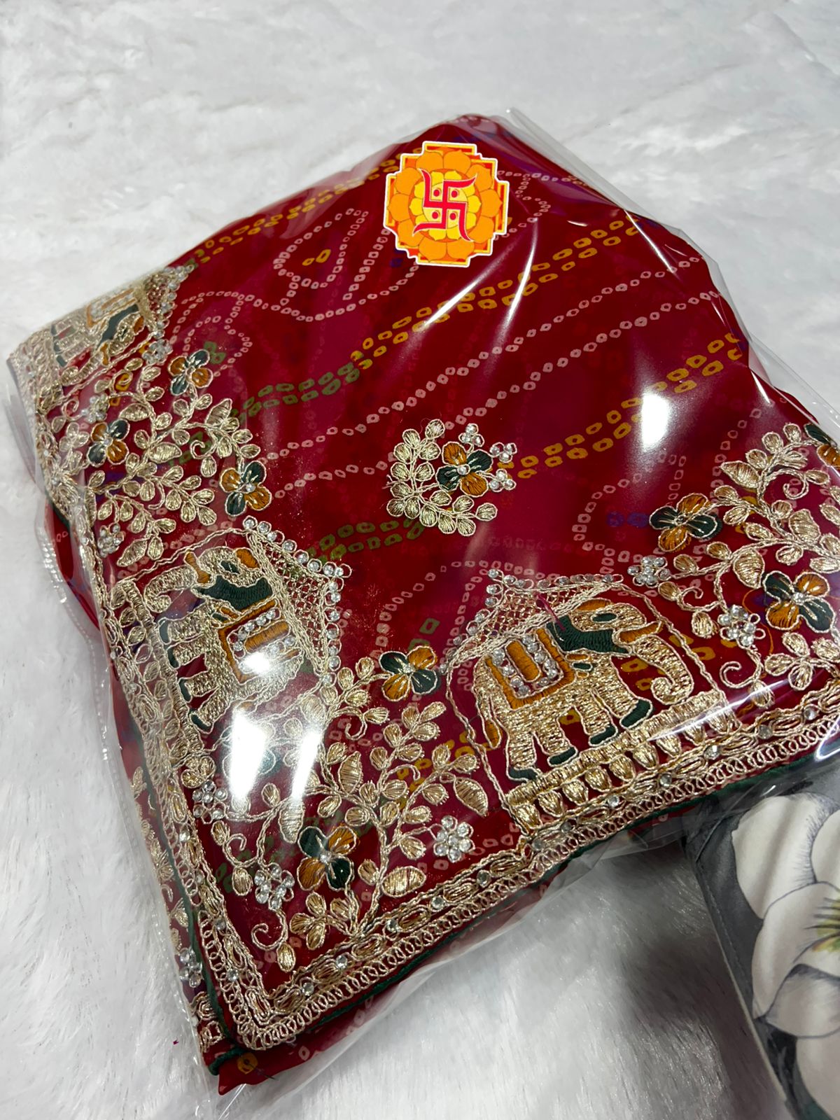 Heavy Georgette Bandhej Saree with Diamond Thread Work & Palkhi C-Pallu Design