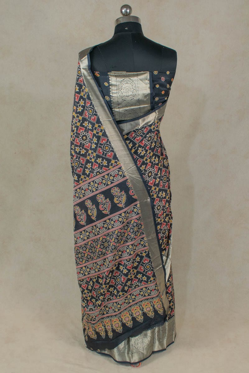 Black Patola Print Silk Saree with Zari Weaving Border - KANHASAREE