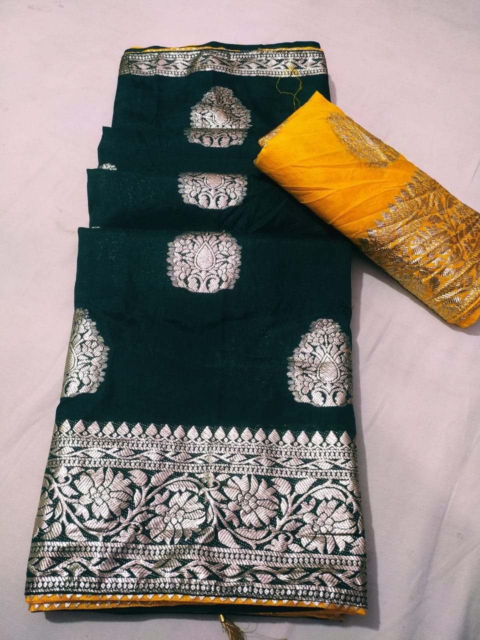 Pure Georgette Saree with Zari Weaving & Rich Buta Design