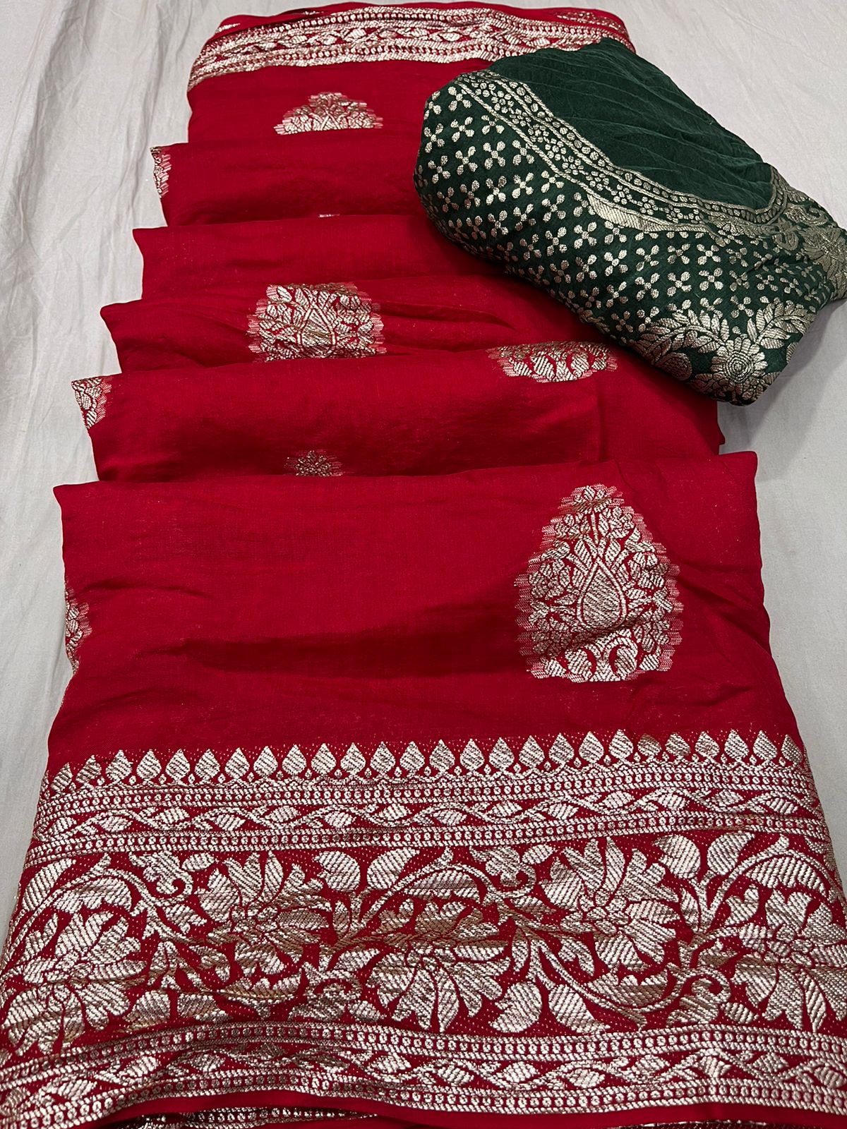 Pure Russian Banarasi Dola Silk Saree with Zari Border - Elegant & Luxurious - KANHASAREE