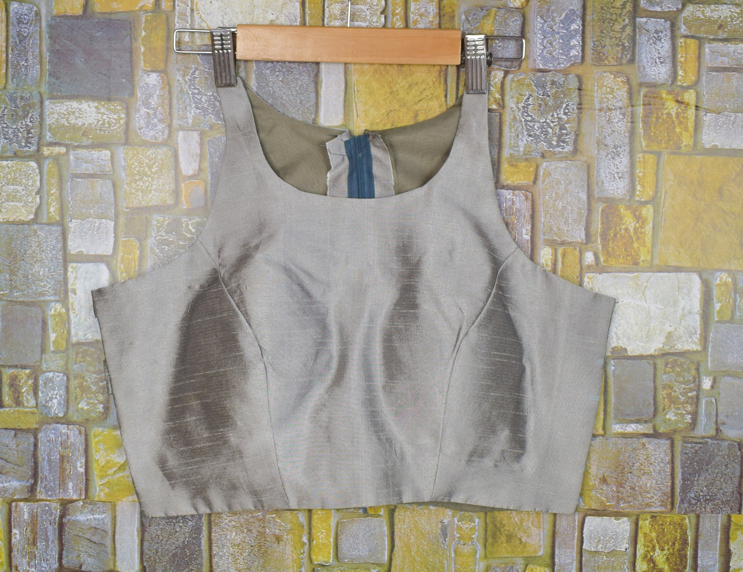 Designer made to order Raw silk Blouse Back Open Sari Top Sleeveless Crop Top Designer Blouse Hot woman tank top latest design blouse model