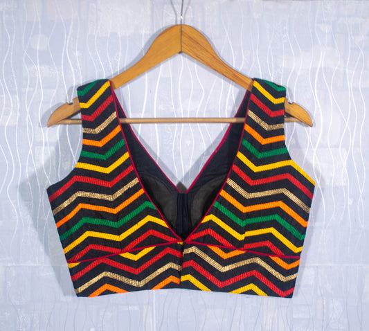 Saree blouse Black silk chevron saree top made to order blouse indian ethnic crop top v neck princess cut back open blouse wedding indian - Kanhasarees by ksds