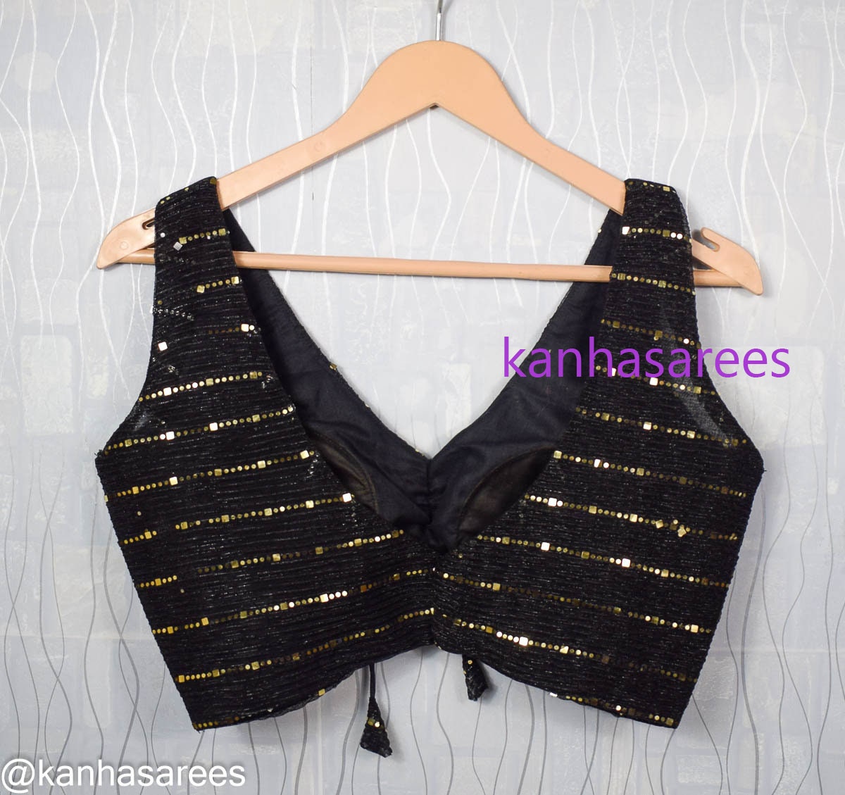 Made to order Indian saree blouse Black sequence designer blouse Ethnic wear indian crop top choli for lehenga Party wear sleeveless blouse