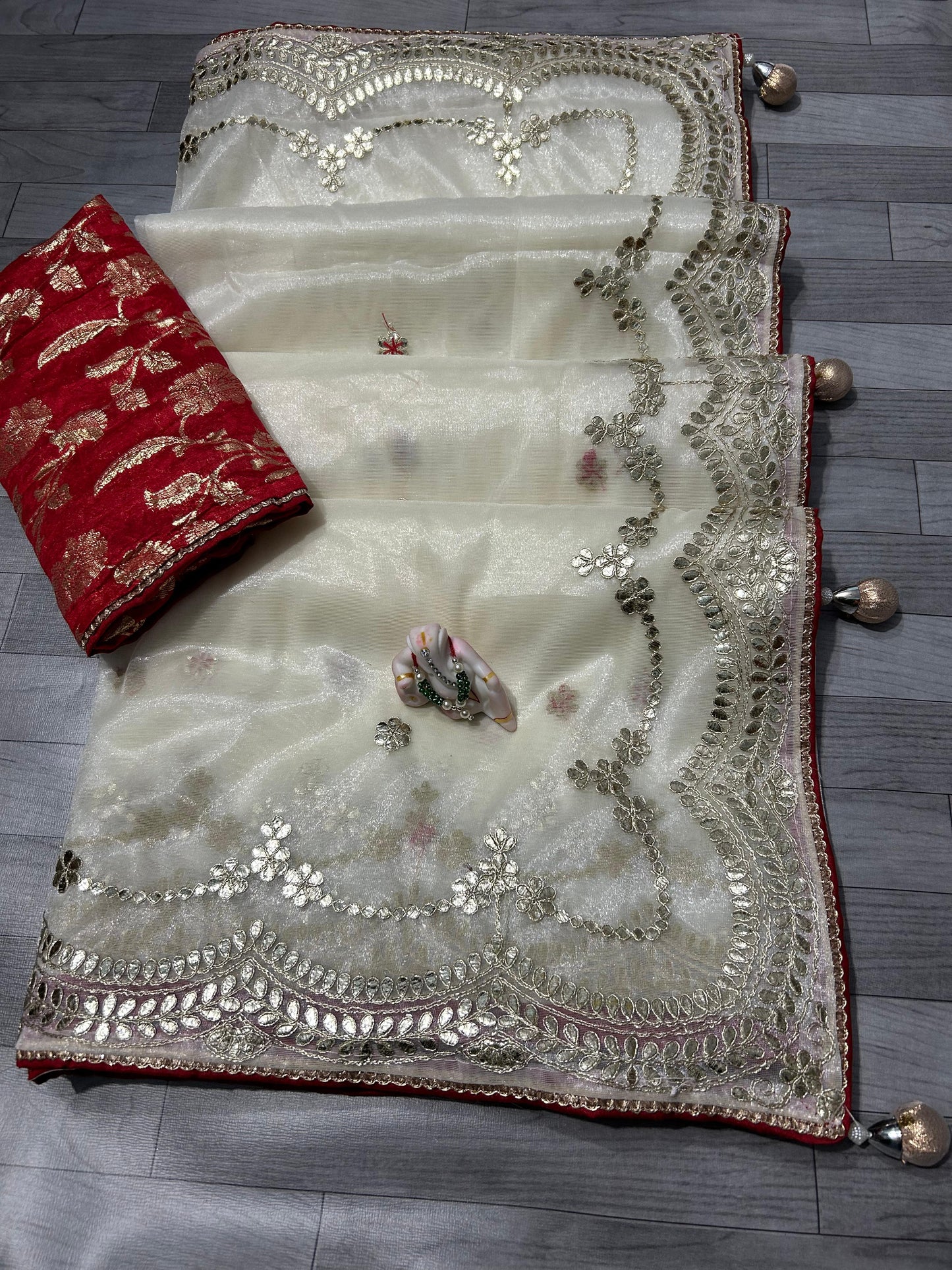 Organza Saree with Gota Work Border & Butti Design - Contrast Blouse Included