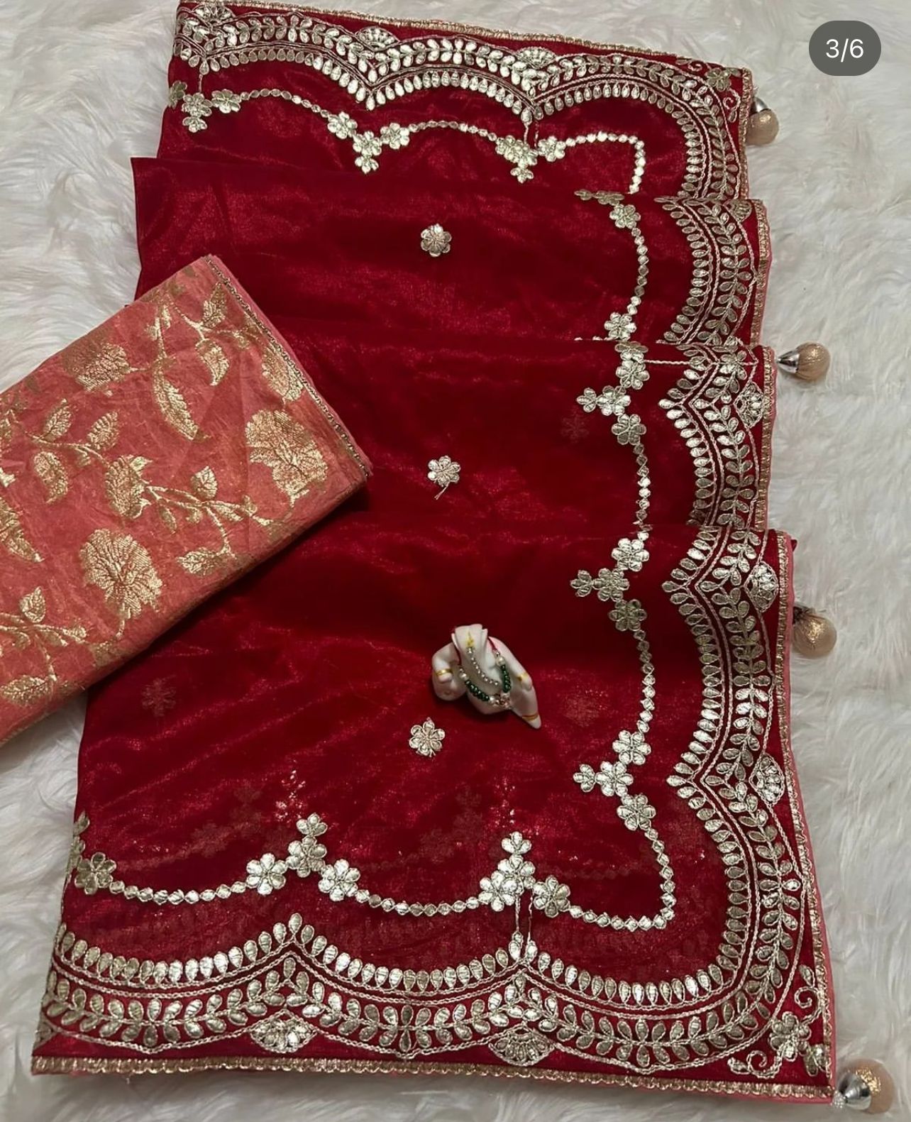 Organza Saree with Gota Work Border & Butti Design - Contrast Blouse Included