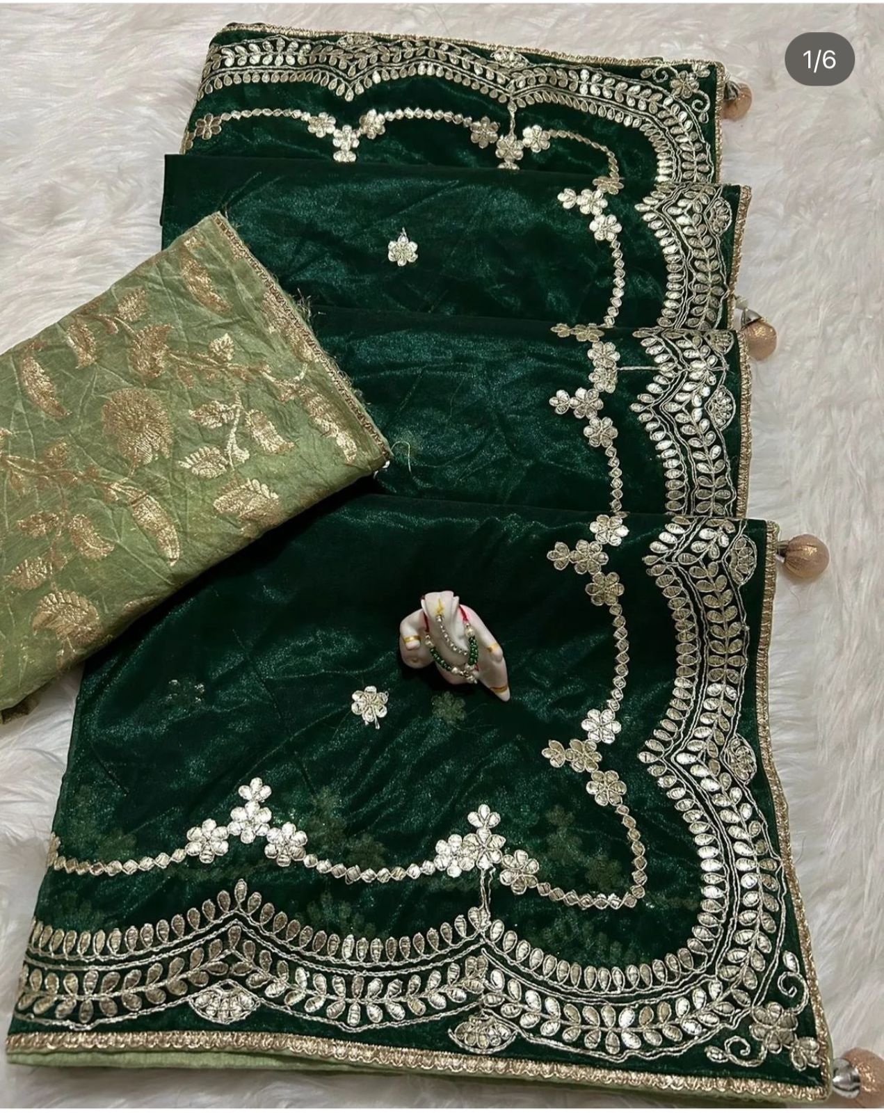 Organza Saree with Gota Work Border & Butti Design - Contrast Blouse Included