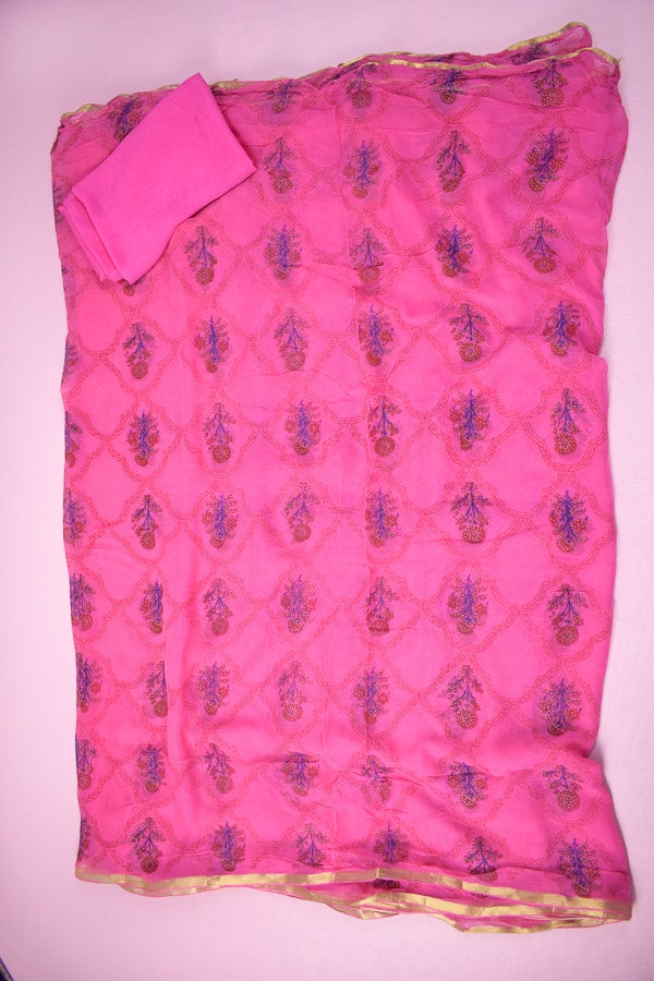 Floral Block Print Pure Chiffon Pink Saree - KANHASAREE