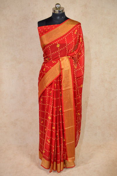 Fascinating Red Bandhani Saree with Banarasi Border - KANHASAREE