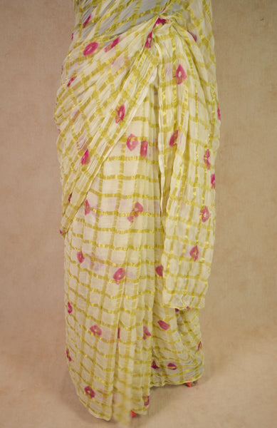 Divine Off White Zari Checks Bandhani Saree - KANHASAREE