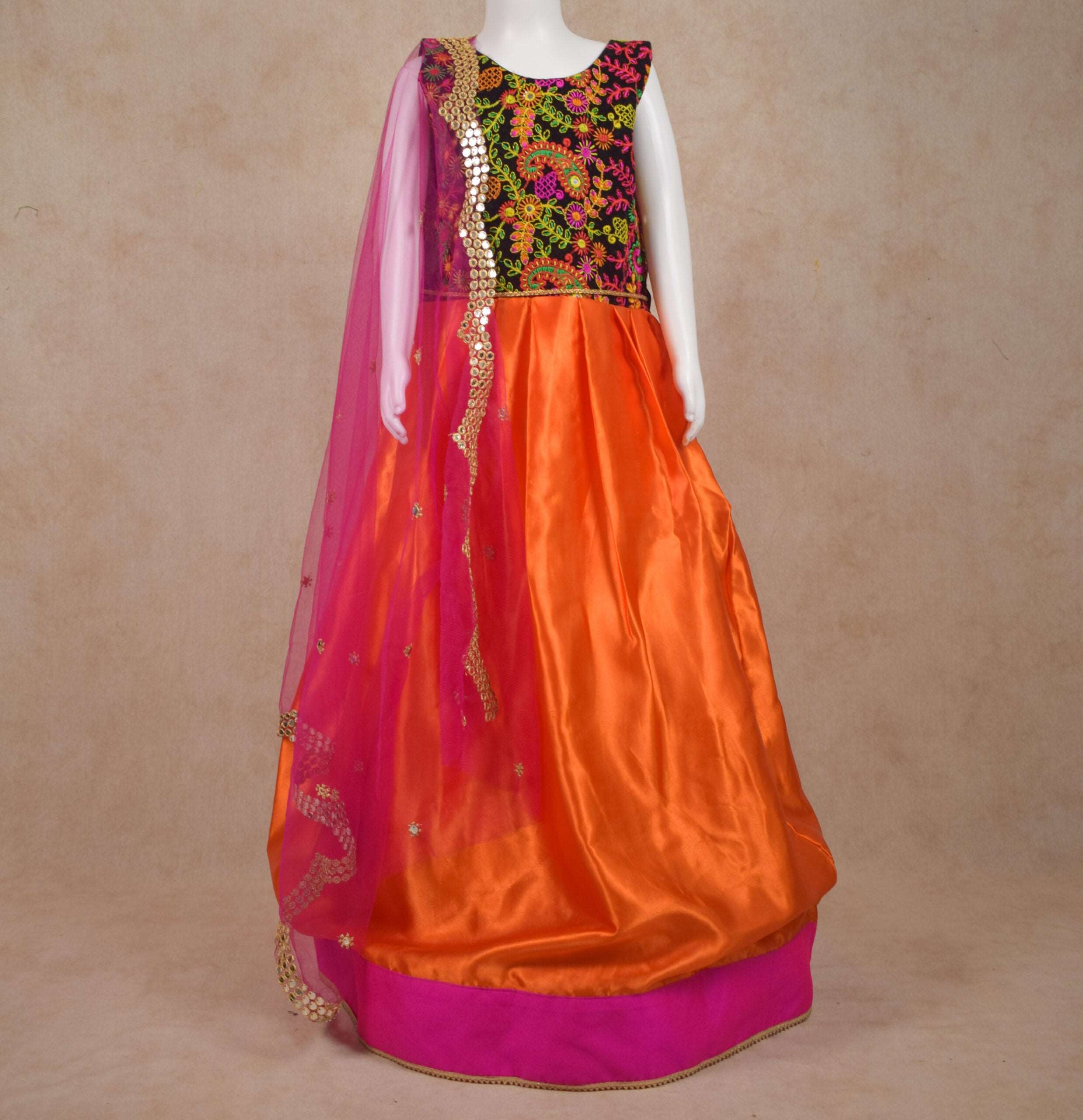 10 Wedding Dress Ideas For Girls Attending Their Best Friend's Wedding –  India's Wedding Blog
