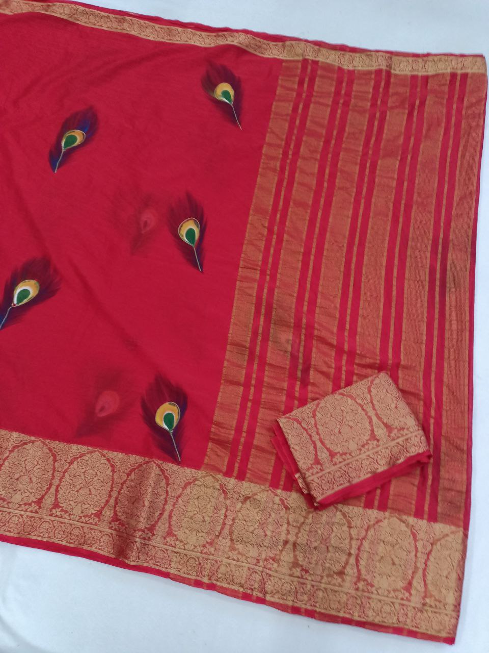 Chinnon Crepe Red Hand-Painted Saree with Banarasi Border & Pallu, Matching Blouse