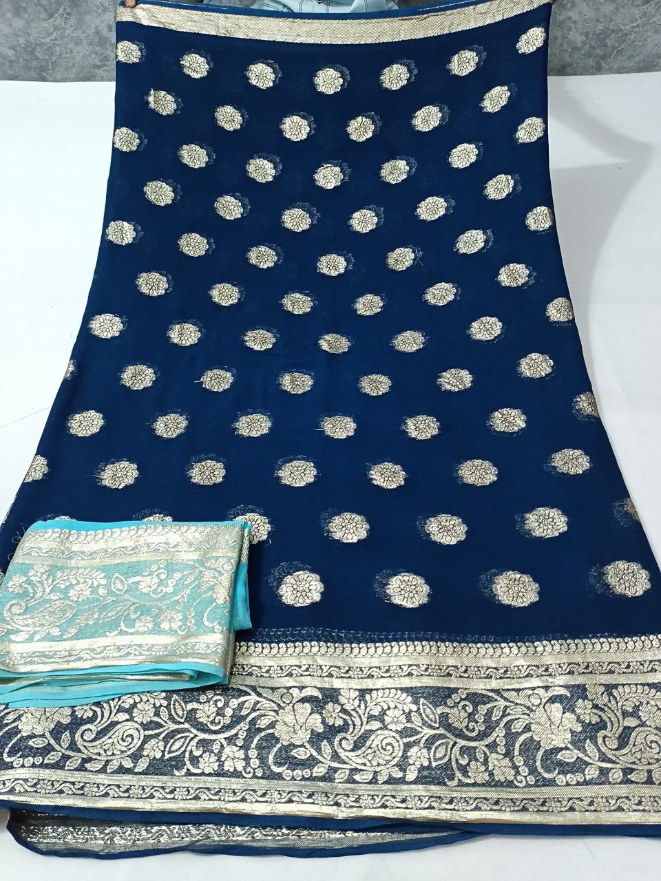 Elegant Pure Georgette Banarasi Silk Saree with Contrast Light Blue Blouse – Full Zari Weaving