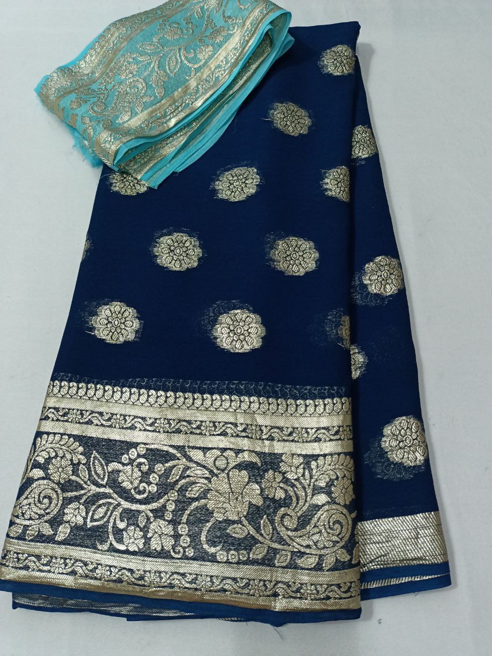 Elegant Pure Georgette Banarasi Silk Saree with Contrast Light Blue Blouse – Full Zari Weaving