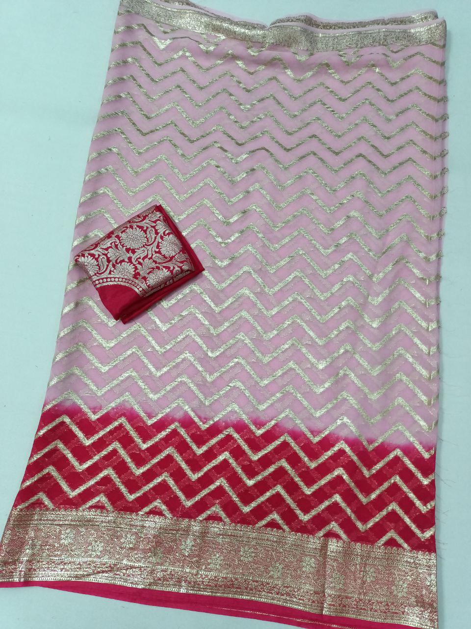 Pure Georgette Zigzag Zari Weaving Saree with Heavy Zari Weaving Blouse