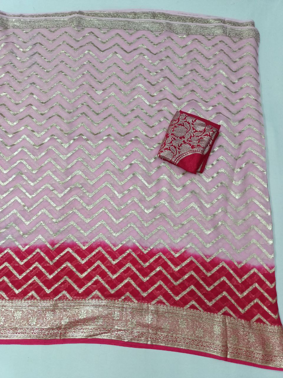 Pure Georgette Zigzag Zari Weaving Saree with Heavy Zari Weaving Blouse