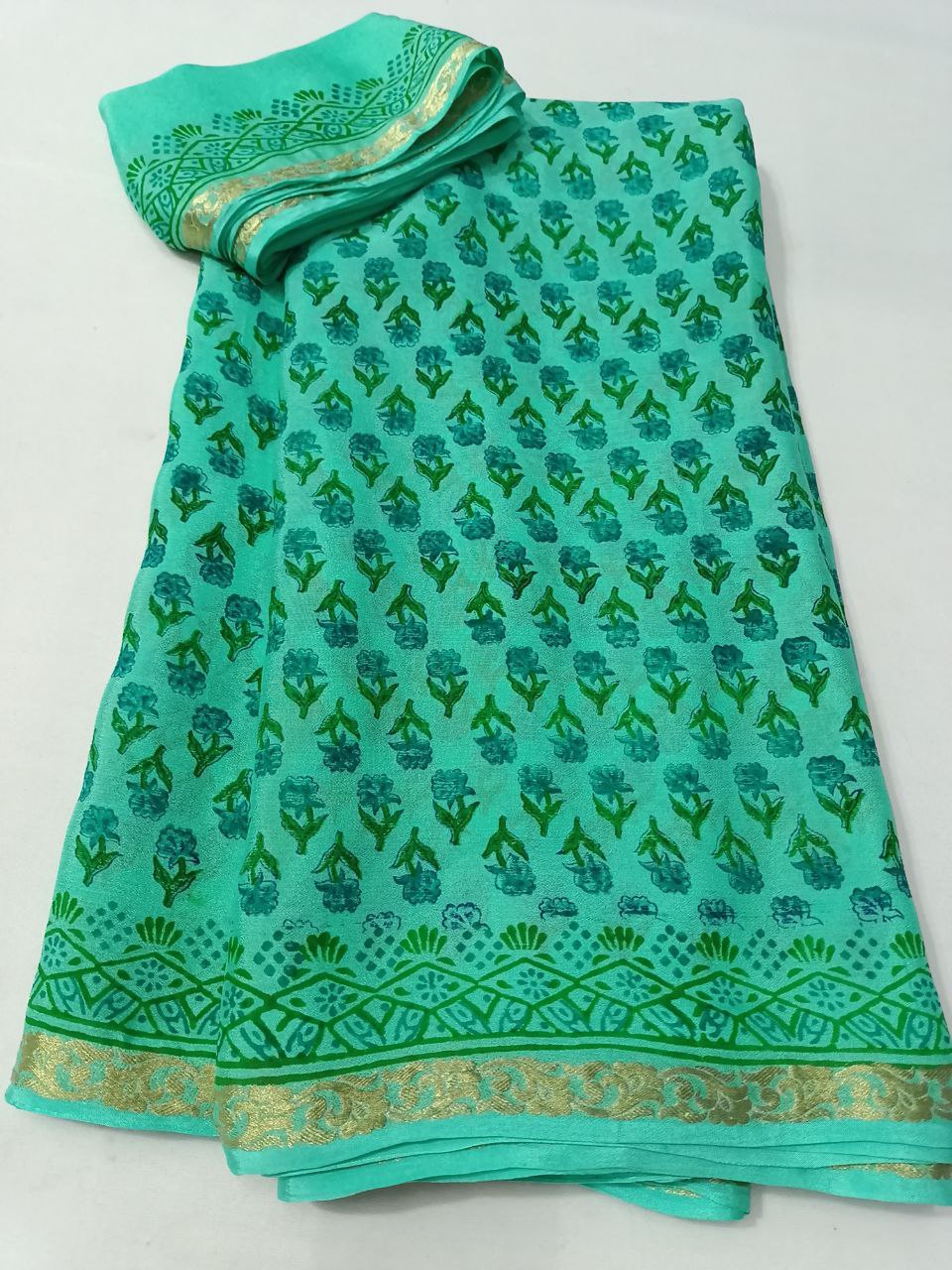 Pure Chinnon Block Print Saree with Small Zari Border and Matching Blouse – Elegant Indian Ethnic Wear