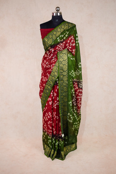 Green red jacquard bandhani saree. - KANHASAREE