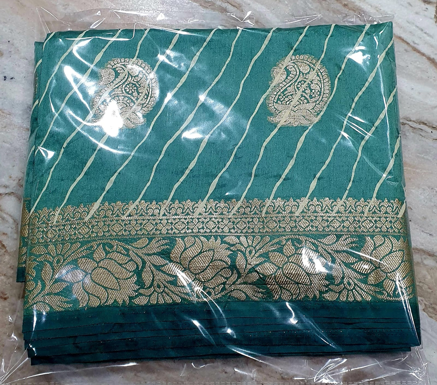 Saavan Special Leheriya Saree – Pure Elegance in Every Hue