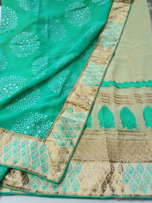 Half-Half Georgette Designer Saree with Thread Work Wrapping & Printed Pallu