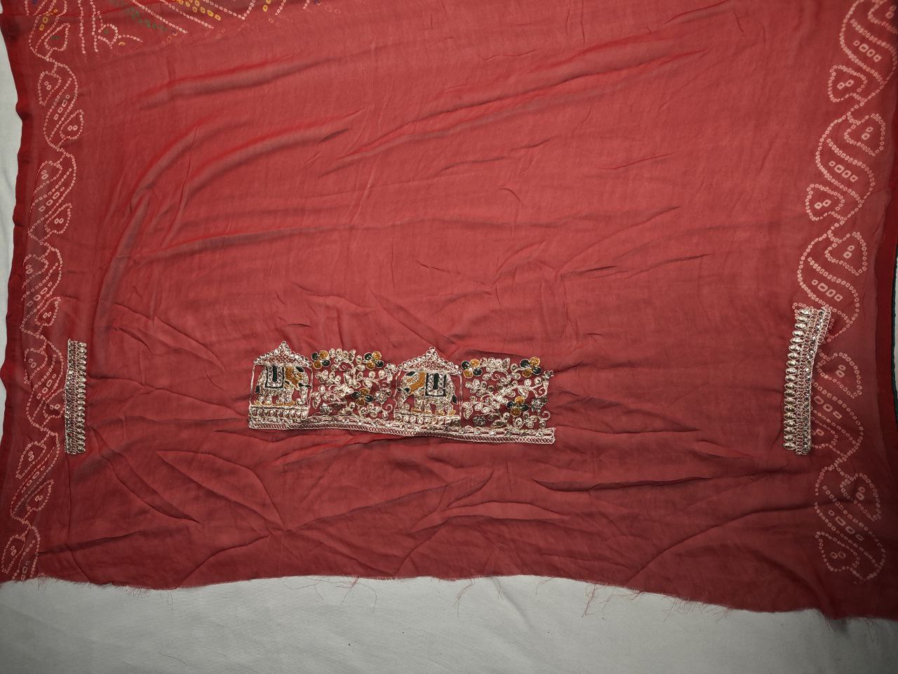 Georgette Bandhani Saree with Running Blouse